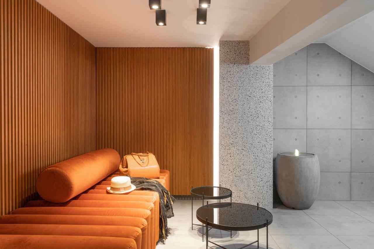 11 Enteka Acropolis Suites Афіни Екстер'єр фото
