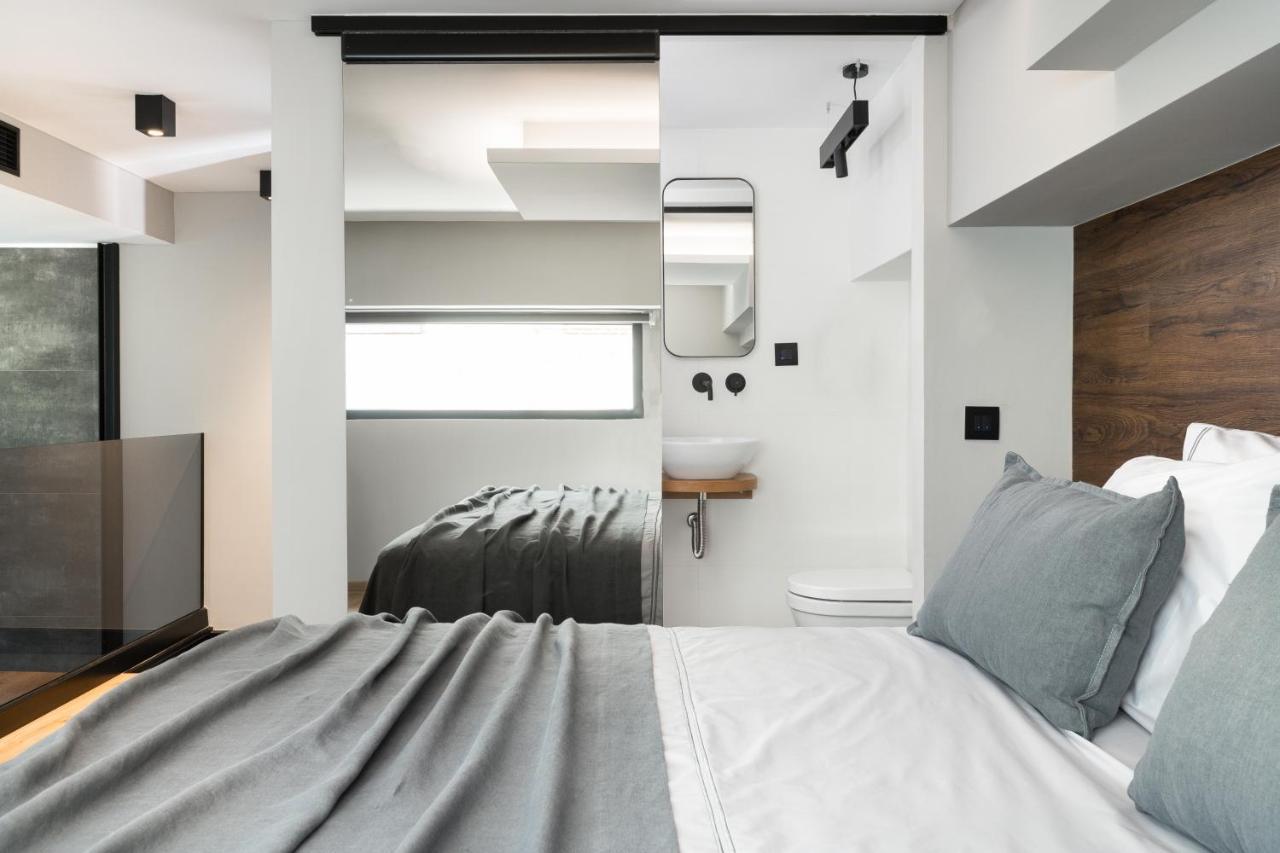 11 Enteka Acropolis Suites Афіни Екстер'єр фото