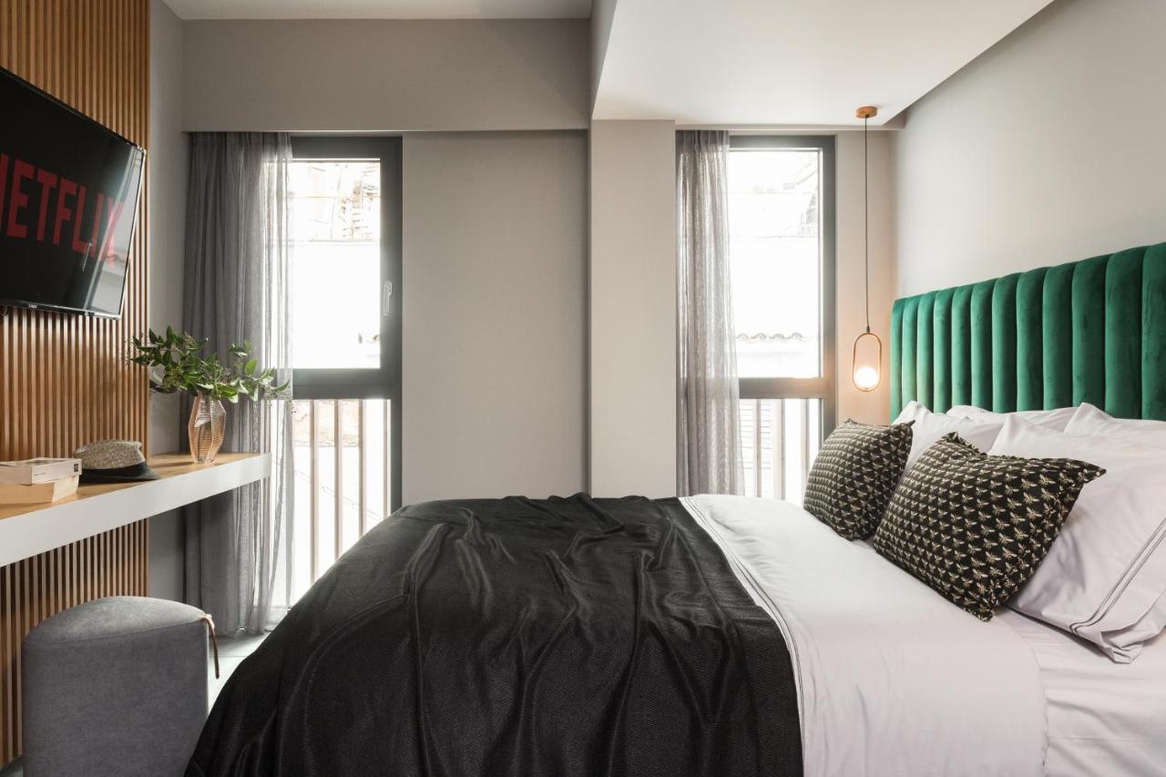 11 Enteka Acropolis Suites Афіни Екстер'єр фото