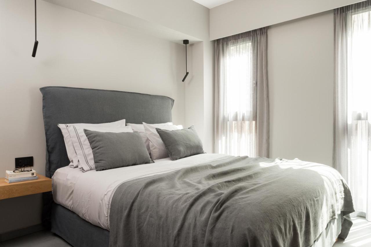 11 Enteka Acropolis Suites Афіни Екстер'єр фото